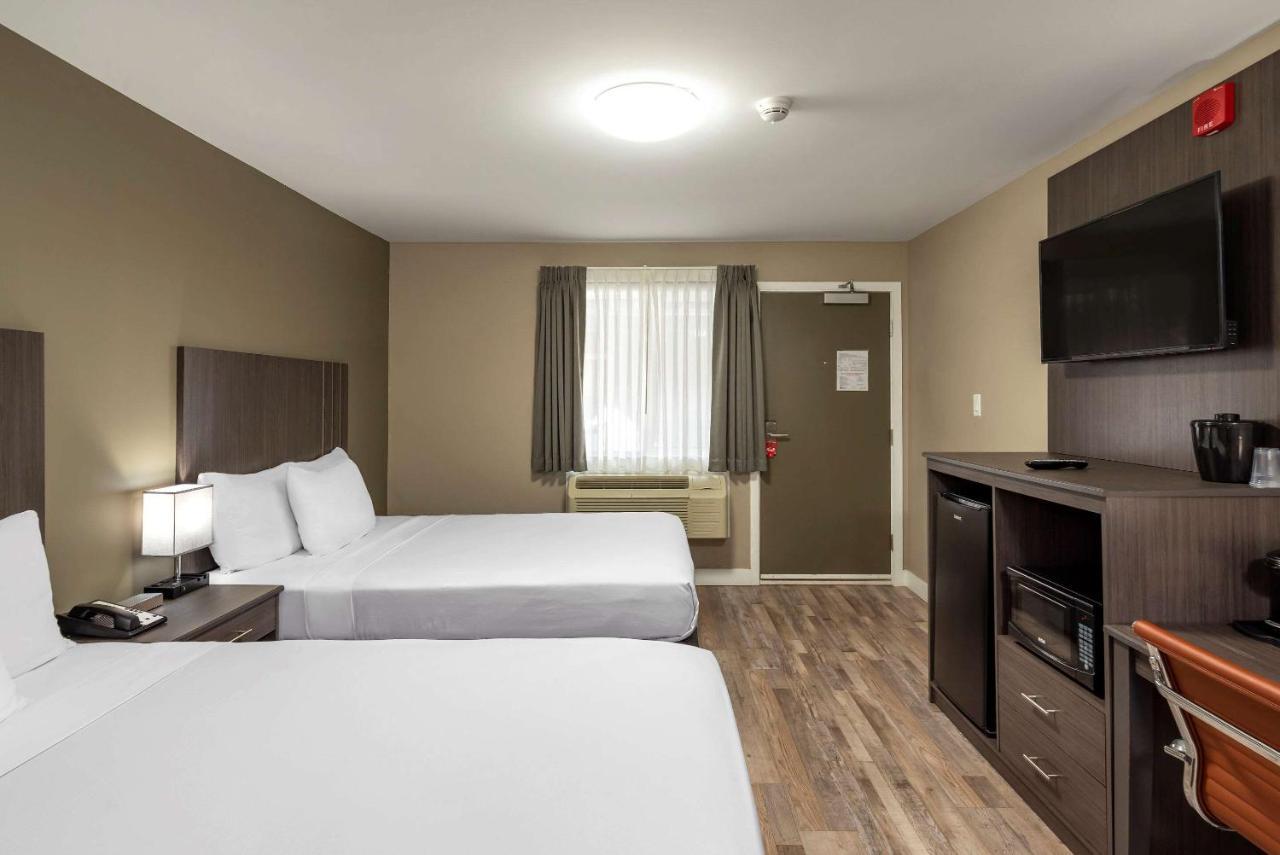 Econo Lodge Prince George Exterior foto